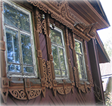 A house with carved wooden motives